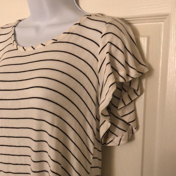 Flutter Sleeve Striped Boho Blouse - Picture 7 of 10